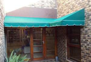 mitred-canopy