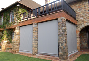 solid-canvas-blind